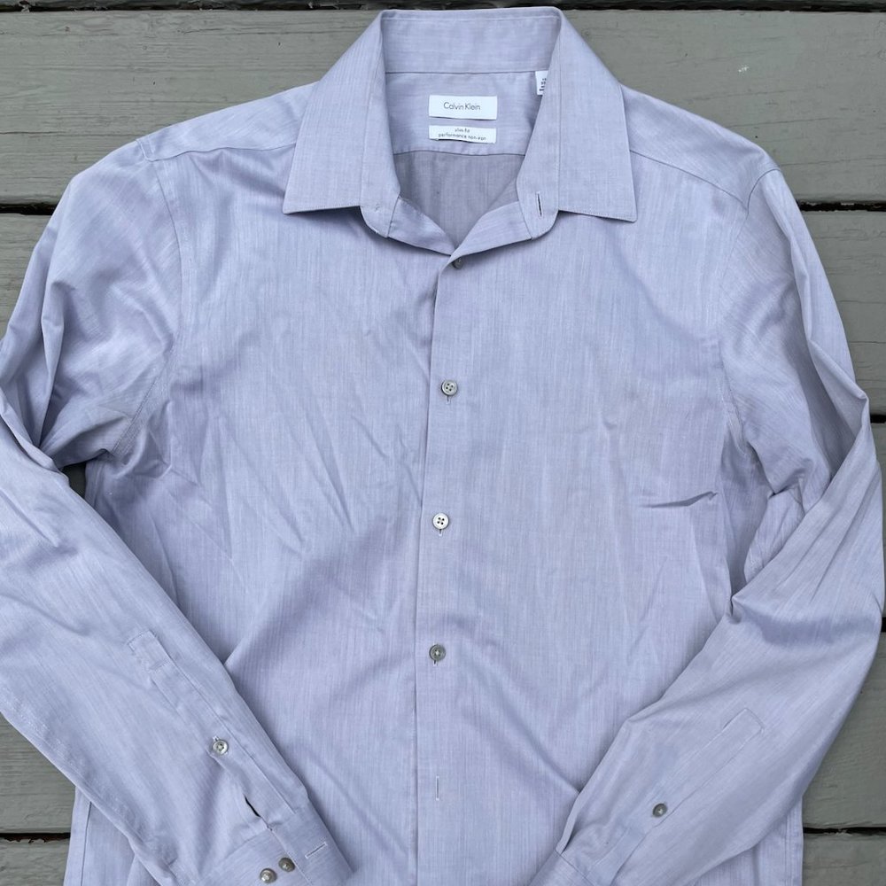 Calvin Klein Men's Slim Fit Button Down Shirt